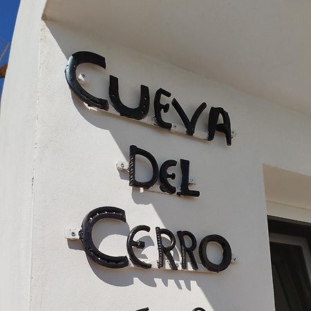 Alojamiento Rural Cueva Del Cerro Casas del Cerro Exterior photo